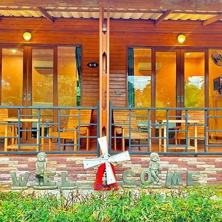 Aow Thai Homestay Ban Hin Dam Dış mekan fotoğraf