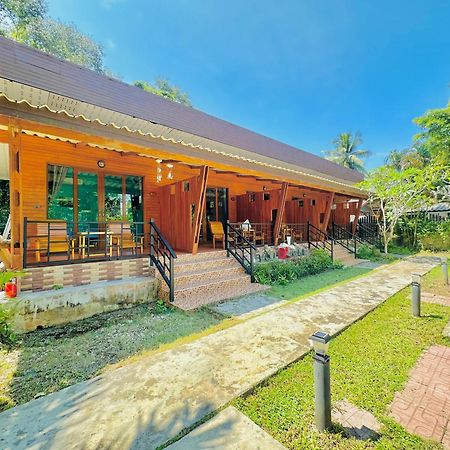 Aow Thai Homestay Ban Hin Dam Dış mekan fotoğraf